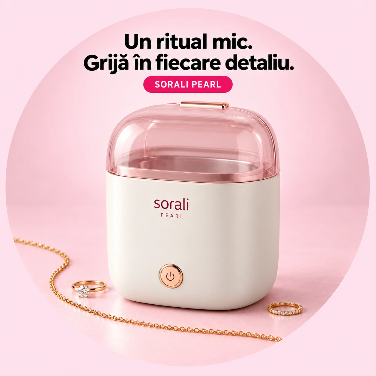Sorali Pearl și bijuterii pe fundal roz